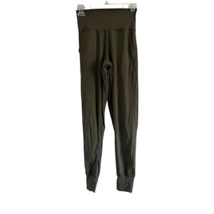 Colorfulkoala Olive Green Size XS Leggings